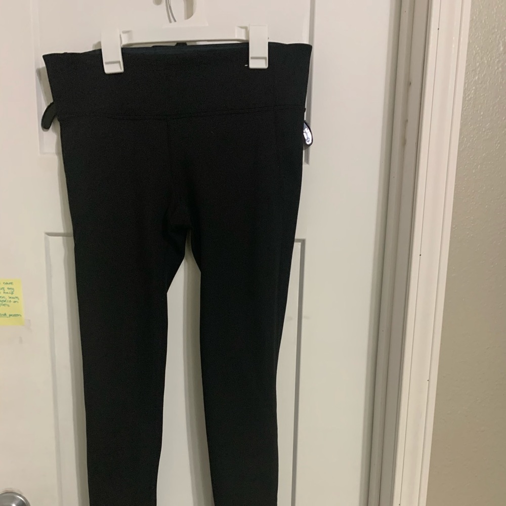 Black gap fit workout leggings